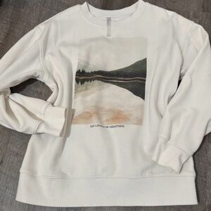 Fabletics Women’s XS White Cream Pullover Sweatshirt Nature Graphic Print